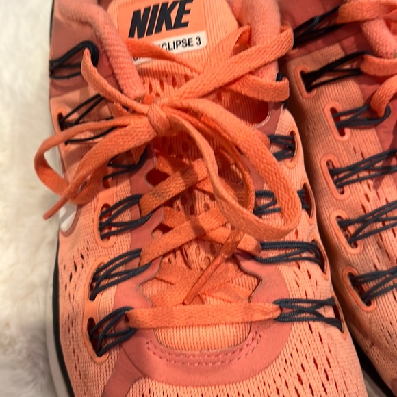 Nike Lunarlon Neon Sneakers, lightly worn - Picture 5 of 7